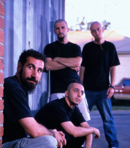 Grunge y Alternativo – “Mezmerize” de System of a Down como pieza clave