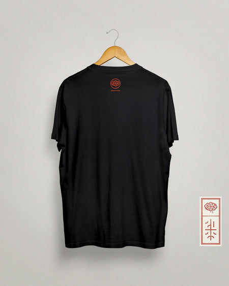 Camiseta “THE CLASH – London Calling” – Un Icono del Punk en Versión Arte Textil - Quiosco Morrison