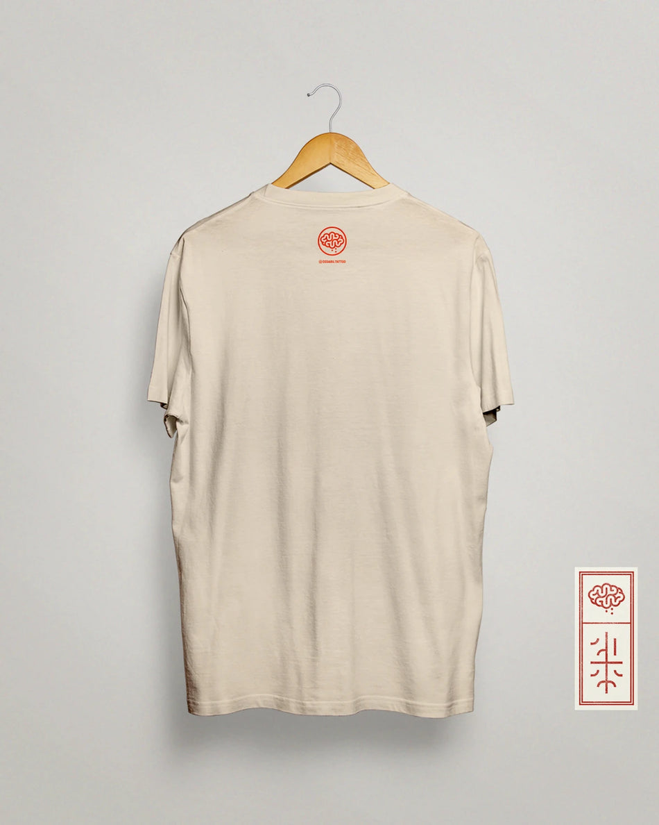 Camiseta “Hot Vinyl” – Pasión por el Vinilo en Estado Puro