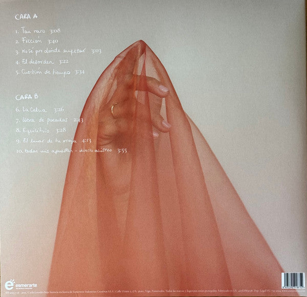 Carla Lourdes : El día que descubrí el lunar de tu oreja (LP, Album, Gat)