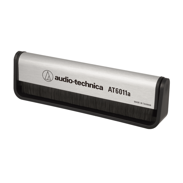 AT6011a – Cepillo Antiestático de Fibra de Carbono para Discos de Vinilo - Quiosco Morrison